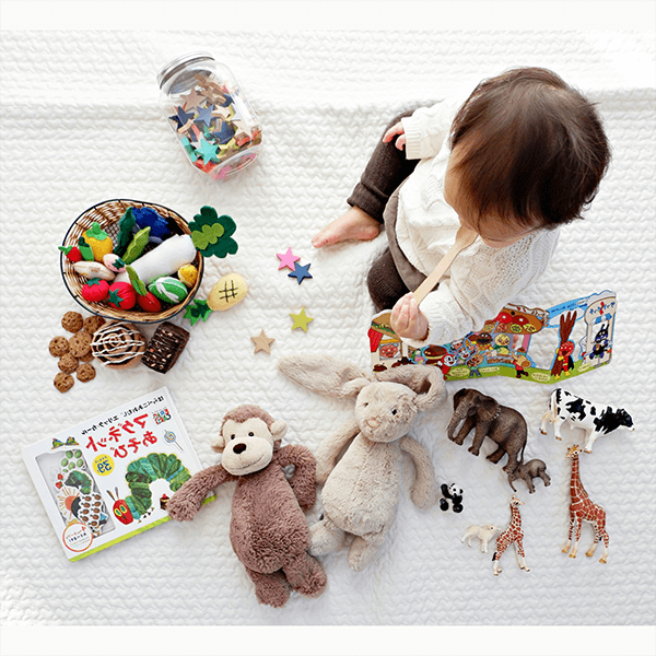 Пеленание, карусель, утяжеленное одеяло: почему это методы лечения будущего? Объясняет невролог