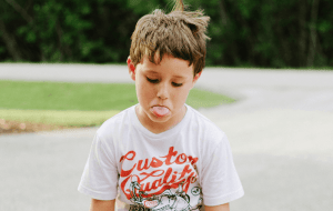 Ребенок ударил маму: «Я тебя не люблю!» Разбираем ситуацию