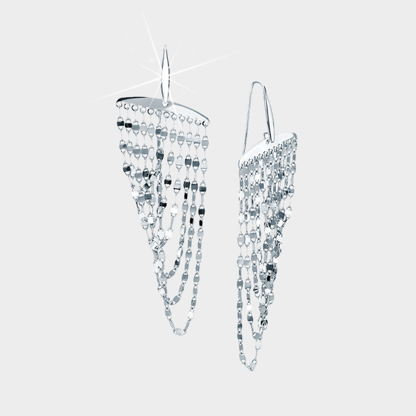 Этой осенью носим зрелищные серьги-нити, как на показах Fendi и Alaïa