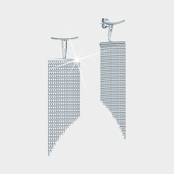 Этой осенью носим зрелищные серьги-нити, как на показах Fendi и Alaïa