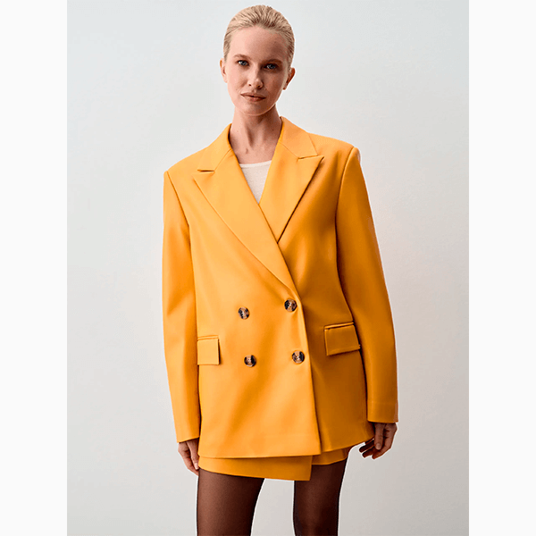 Горячая покупка на осень – кожаный пиджак