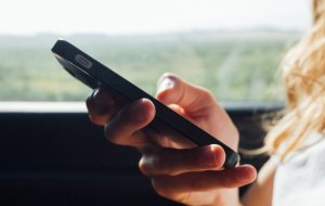 Почему вам хочется написать бывшему и стоит ли это делать