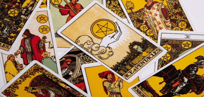 Какие вопросы задать картам Таро и как правильно с ними общаться