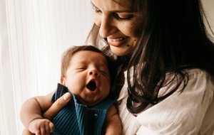 Материнский синдром самозванца, или Как перестать чувствовать себя плохой мамой