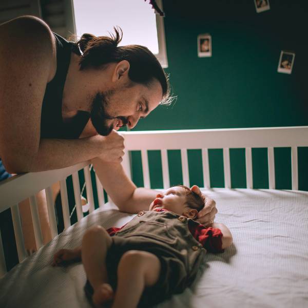 Как мужчине справиться с ревностью к младенцу