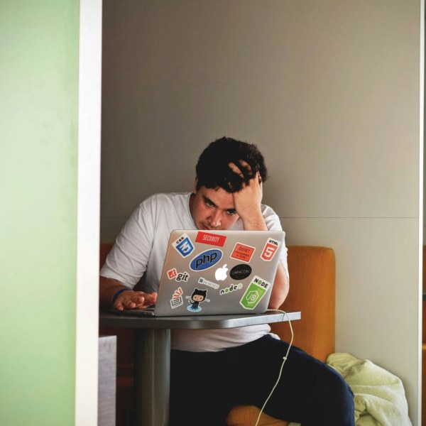 сын не хочет съезжать