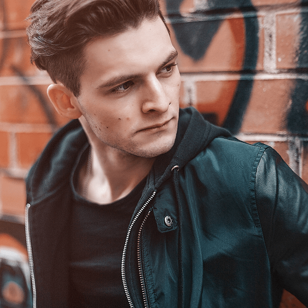 Истеричный мужчина