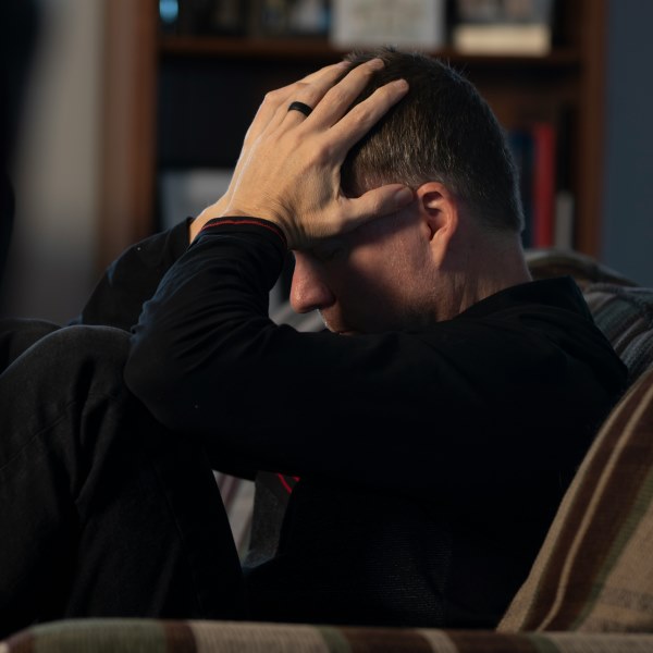 сын не хочет съезжать