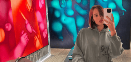 Девушка Тимати показала его редкий снимок с новорожденной дочерью