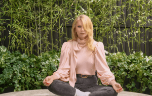 Гвинет Пэлтроу спровоцировала слухи о проблемах в браке