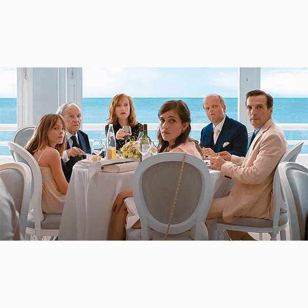 Что смотреть в кино на этой неделе: «Иллюзия обмана – 3», «Яга на нашу голову», «Хеппи-энд»