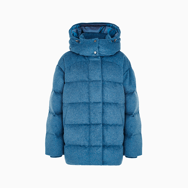 Если похолодание наступит резко, то вот подборка пуховиков для морозов