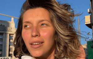 Регина Тодоренко показала тело после родов