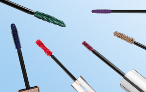 Цветная тушь – недооцененное средство декоративного макияжа, которое вам точно стоит протестировать