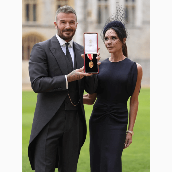 Виктория Бекхэм трогательно поздравила Дэвида с получением рыцарского титула