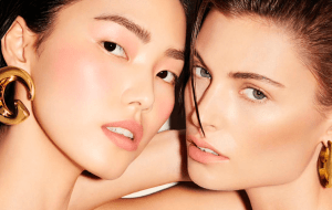 Какие секреты визажистов помогут добиться ровного тона кожи?