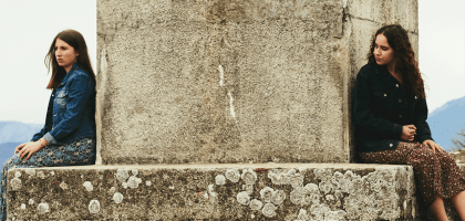 «Я за нее рада, но…»: как справиться с завистью к лучшей подруге