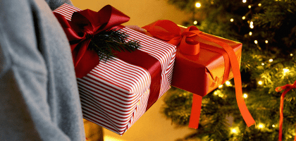 Создаем атмосферу дома: 12 уютных подарков на Новый год – 2026