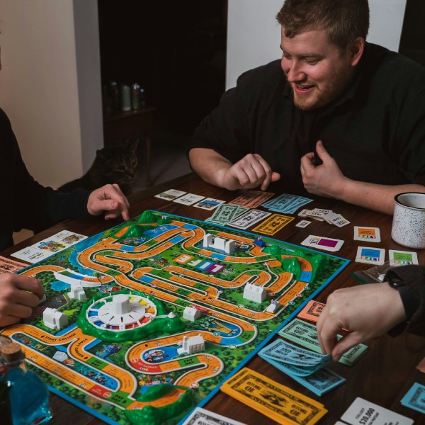 настолки на корпоративе