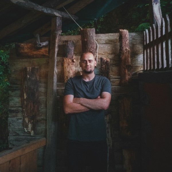 что означает дауншифтинг