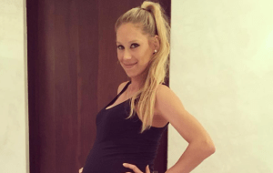 Анна Курникова поделилась редким снимком с детьми