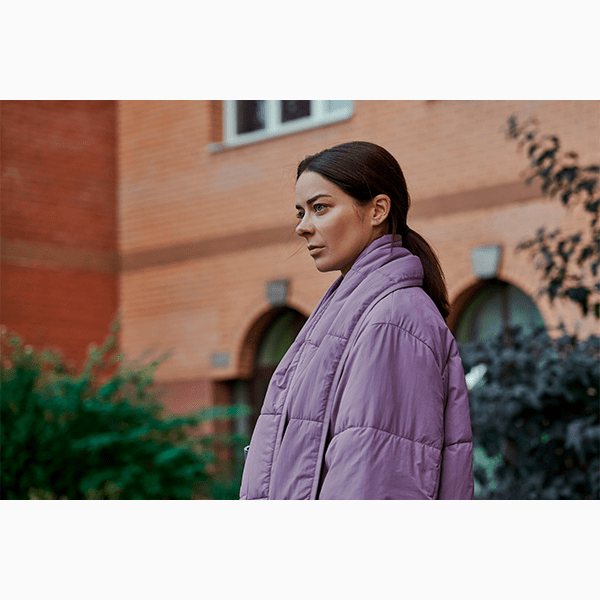 10 отличных сериалов 2025 года, которые стоит посмотреть на каникулах 