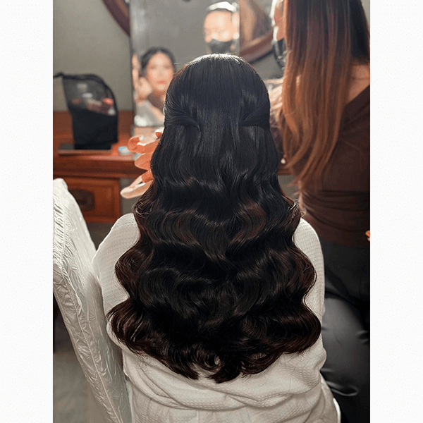 10 простых причесок для новогоднего корпоративa, которые сделают вас звездой вечера