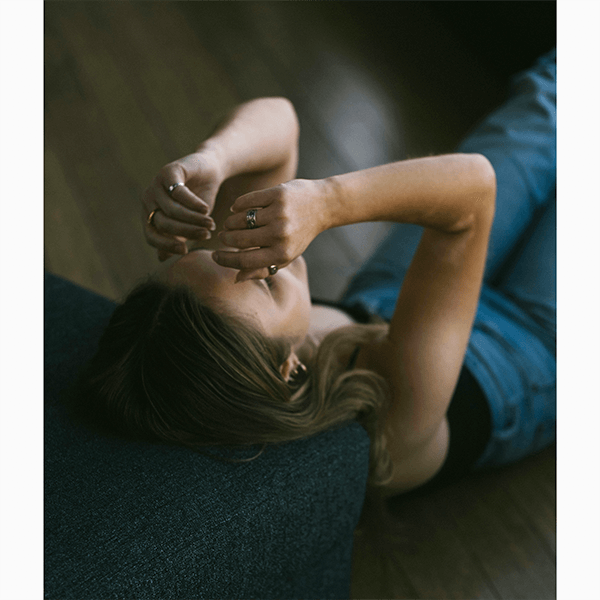 «Это сосуды!» Разбираем с неврологом симптомы, которые считаются признаком потери эластичности сосудов