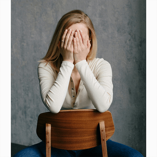 «Это сосуды!» Разбираем с неврологом симптомы, которые считаются признаком потери эластичности сосудов