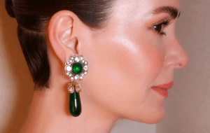 Какой макияж сделать на Новый год – 2026, чтобы он еще и удачу принес?