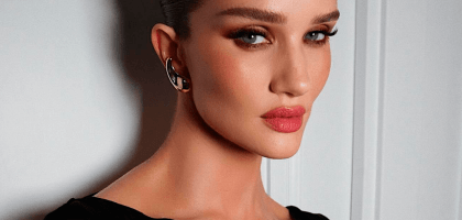 Макияж для новогоднего корпоратива: 8 образов, которые точно произведут впечатление на коллег