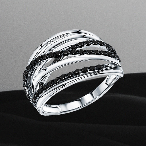 Украшения с черными камнями – специально для тех, кто планирует одеваться в черное с ног до головы