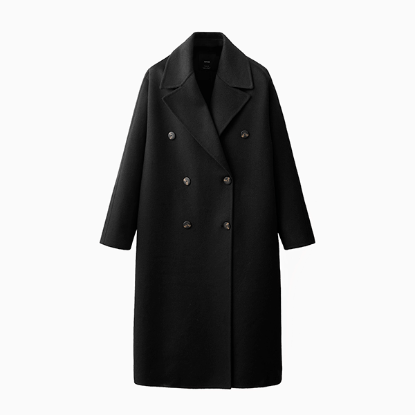 Может ли лаконичная одежда когда-то выйти из моды? Сомневаемся