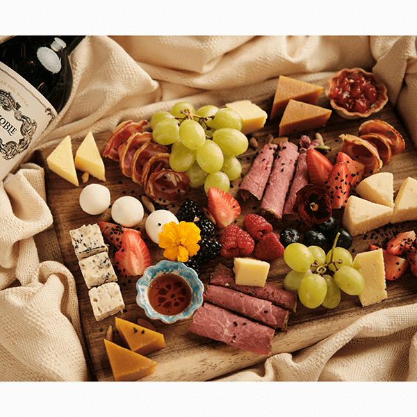 Сюрприз для сложного человека: что дарить тому, кто твердит «Мне ничего не надо»