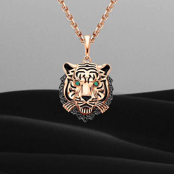 Украшения с черными камнями – специально для тех, кто планирует одеваться в черное с ног до головы