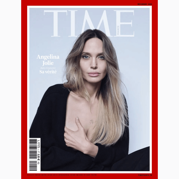 Анджелина Джоли показала тело после операции по удалению молочных желез