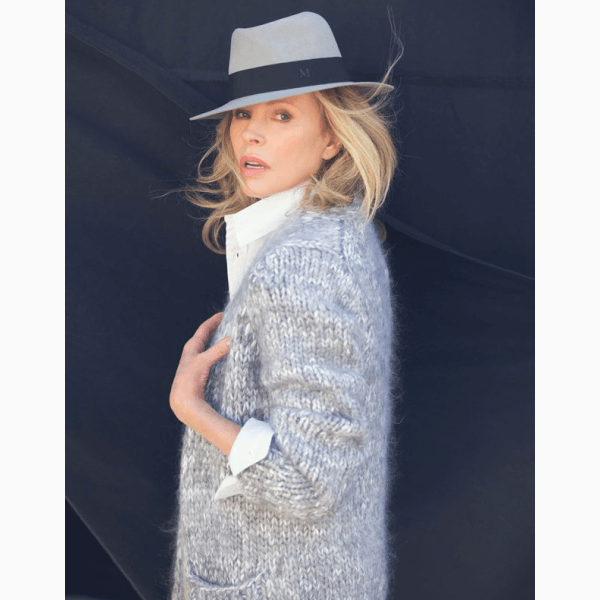 Джон Траволта и Ким Бейсингер спровоцировали слухи о романе