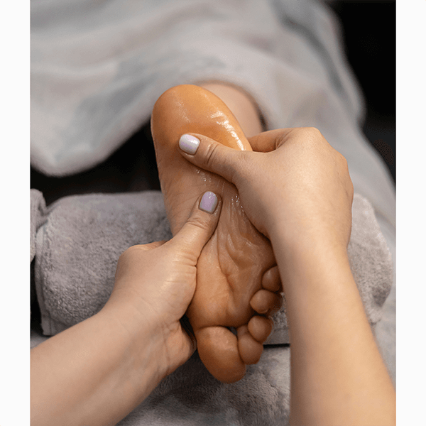 9 процедур для лица и тела, которые нужно успеть сделать до Нового года