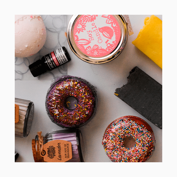 Как порадовать близких на Рождество без лишних трат: 12 милых подарков