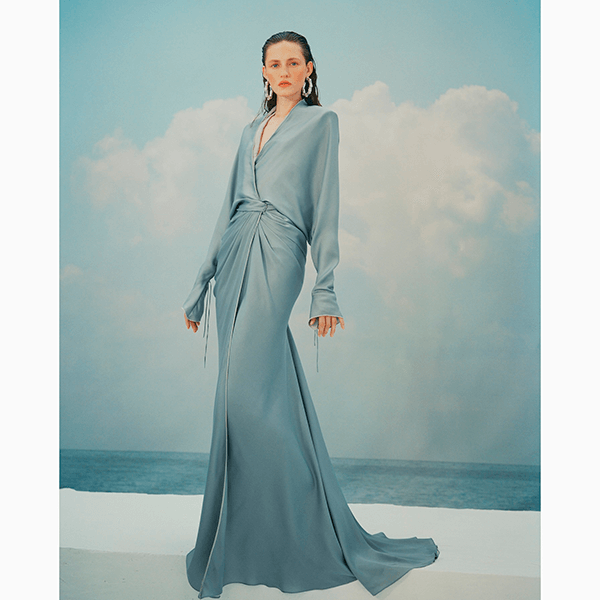 Новый год – 2026 не за горами, поэтому уже пора выбирать наряды для праздничной ночи