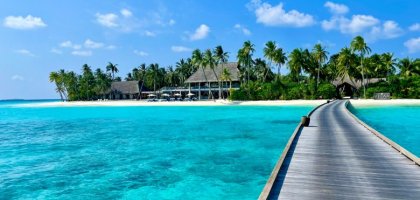 Стоит ли ехать на Мальдивы в январе? Мечта с идеальной погодой или премиум-цена?