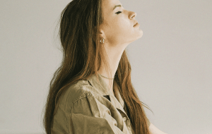 «Это сосуды!» Разбираем с неврологом симптомы, которые считаются признаком потери эластичности сосудов