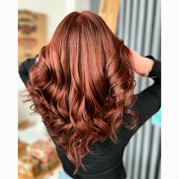 Вельветовые волосы – что это за модный тренд и как добиться эффекта дома?