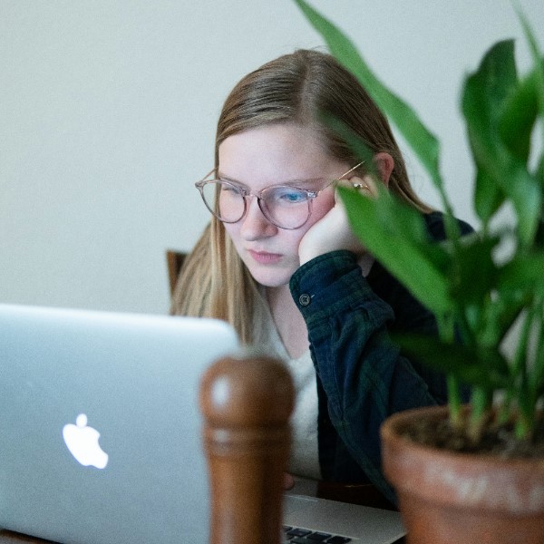 как найти репетитора по математике