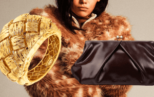 Не отличить от натуральной: 3 ярких образа с трендовыми экошубами