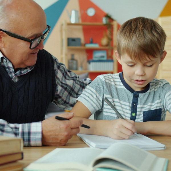 как найти репетитора по математике