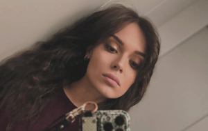 Аделина Сотникова стала матерью во второй раз