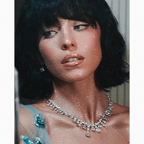 Приглушенные смоки, френч на губах, декор для ресниц и другие тренды макияжа зимы-2026