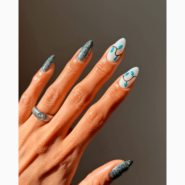 Не только для праздников: маникюр, который будет актуален всю зиму