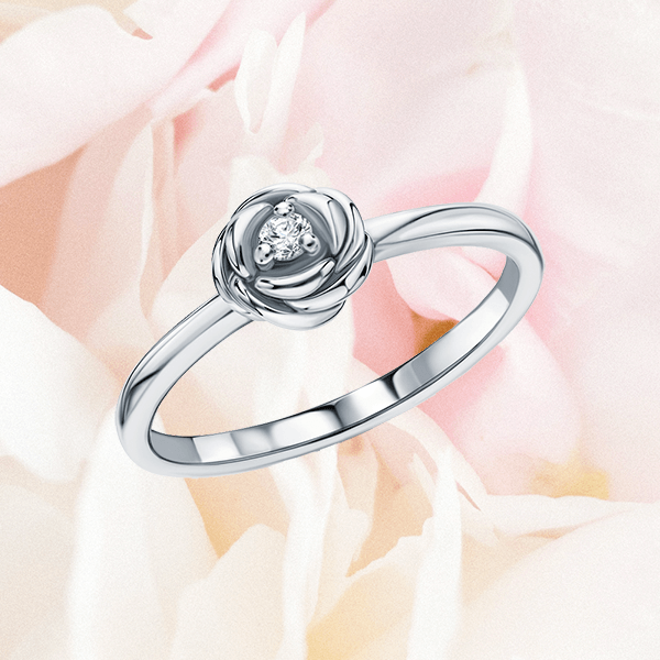 Какие камни и символы в украшениях притягивают любовь?